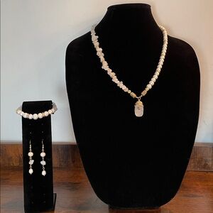 Cultured Pearl and White Quartz Jewelry Set